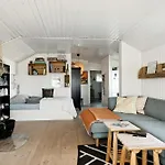 Family With Sauna And Fjord View 別荘 ボルコップ