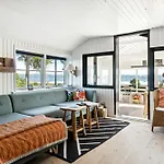 別荘 Family With Sauna And Fjord View ボルコップ