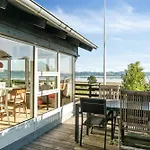 Family With Sauna And Fjord View ボルコップ